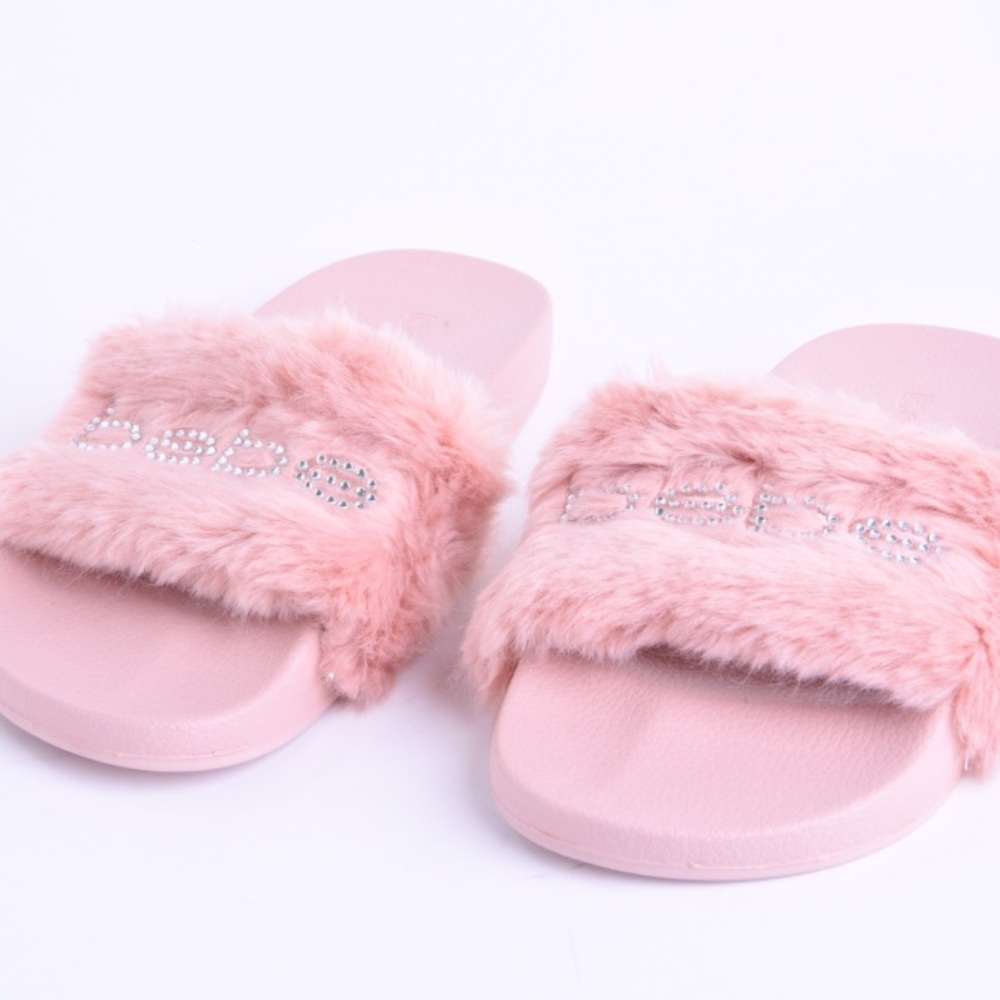 🆕 Bebe slippers